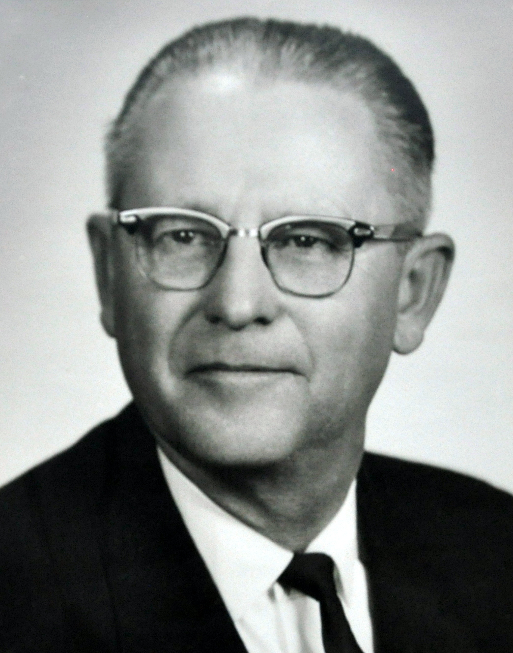 R. Vernon Peck